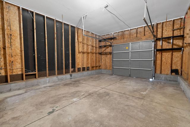 1640 Butterfly Court, Columbus, OH 43223