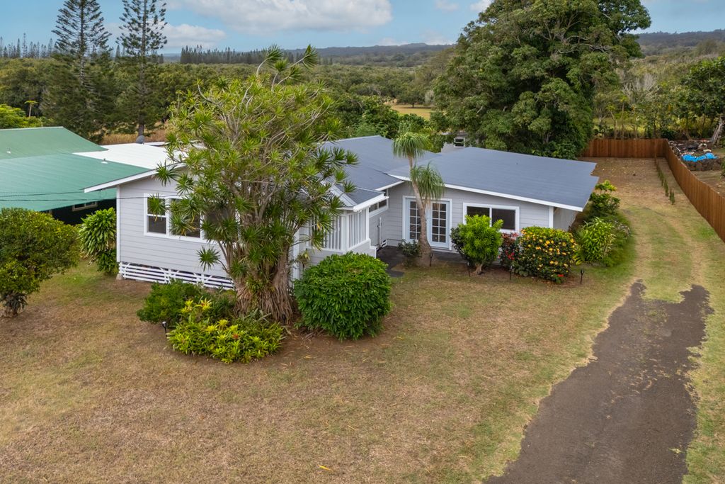 Image 1 of property listing at 53-4196 AKONI PULE HIGHWAY, Kapaau, HI 96755