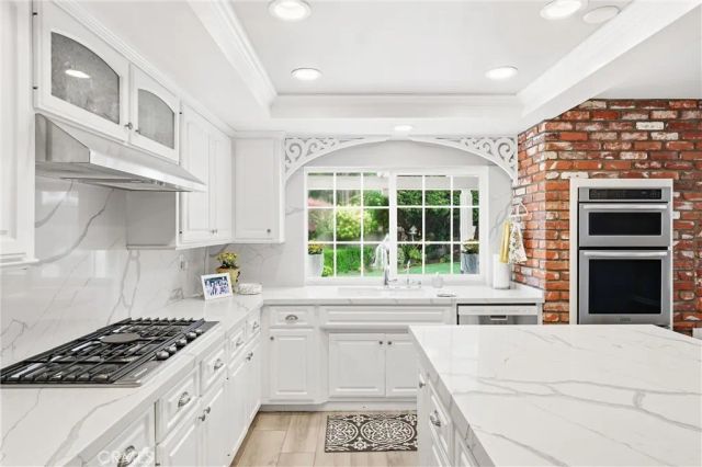 980 S Rutgers Circle, Anaheim Hills, CA 92807