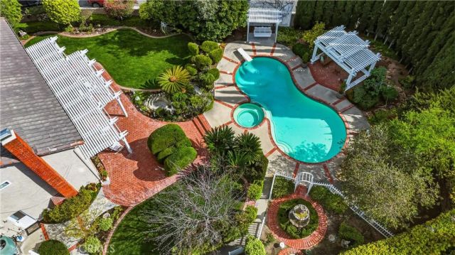 980 S Rutgers Circle, Anaheim Hills, CA 92807