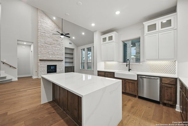 11730 Stoltzer, San Antonio, TX 78254