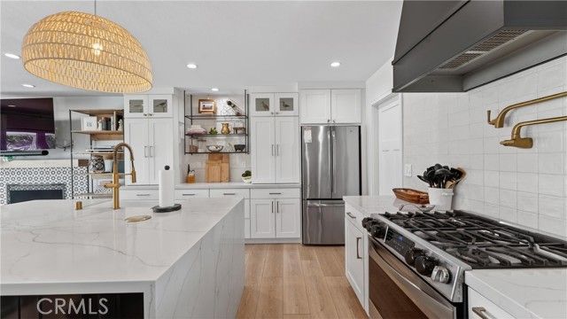 24221 Ankerton, Lake Forest (el Toro), CA 92630