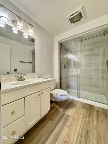 10949 W COGGINS Drive, Sun City, AZ 85351