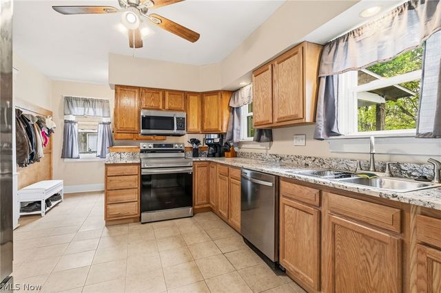 340 Lowell Street, Elyria, OH 44035