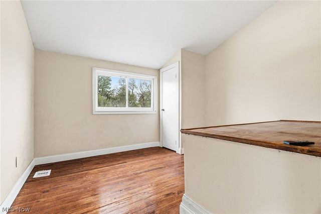 340 Lowell Street, Elyria, OH 44035