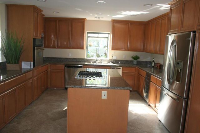 39935 Sweetwater Drive, Palm Desert, CA 92211