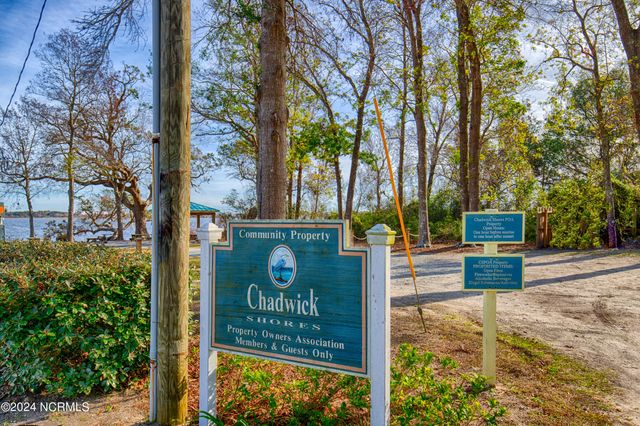 327 Chadwick Shores Drive, Sneads Ferry, NC 28460