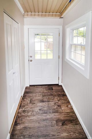 1418 E Jackson Avenue, Evansville, IN 47714
