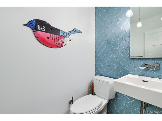 4807 E 6th Avenue Pkwy, Denver, CO 80220