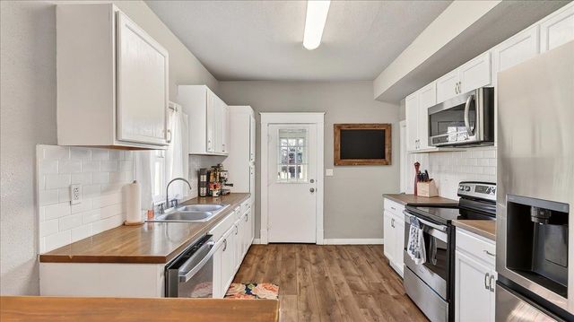 2009 W Carlisle Ave, Spokane, WA 99205