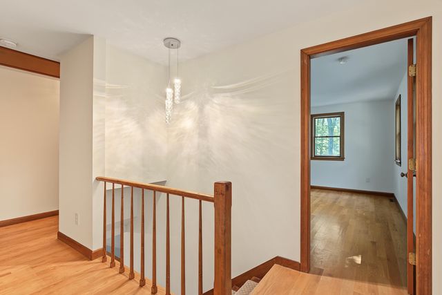 9 Millstream Drive, Exeter, NH 03833