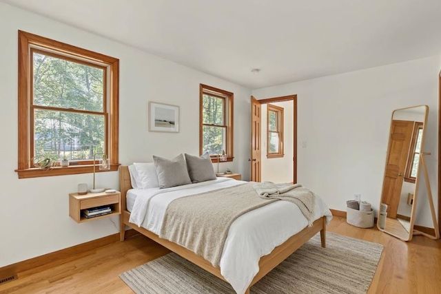 9 Millstream Drive, Exeter, NH 03833