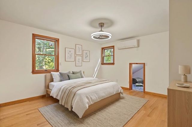 9 Millstream Drive, Exeter, NH 03833
