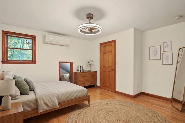 9 Millstream Drive, Exeter, NH 03833