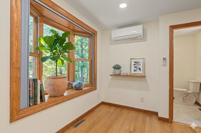 9 Millstream Drive, Exeter, NH 03833