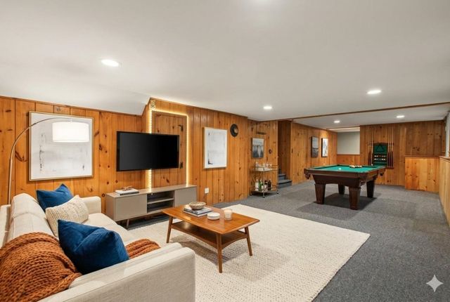 9 Millstream Drive, Exeter, NH 03833