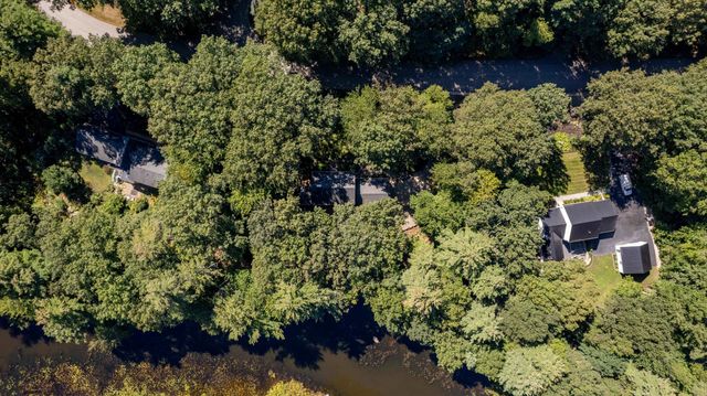 9 Millstream Drive, Exeter, NH 03833