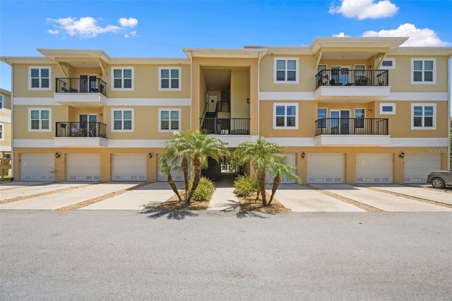 5064 ROYAL PALMS WAY 204, New Port Richey, FL 34652