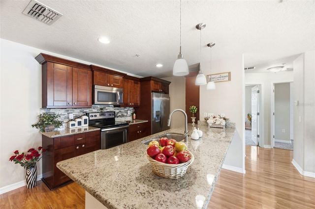 5064 ROYAL PALMS WAY 204, New Port Richey, FL 34652