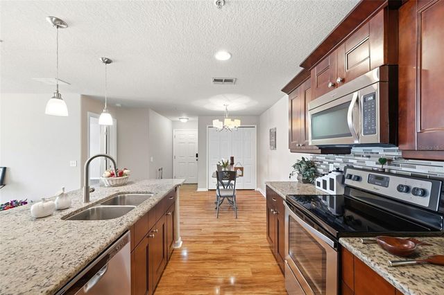 5064 ROYAL PALMS WAY 204, New Port Richey, FL 34652