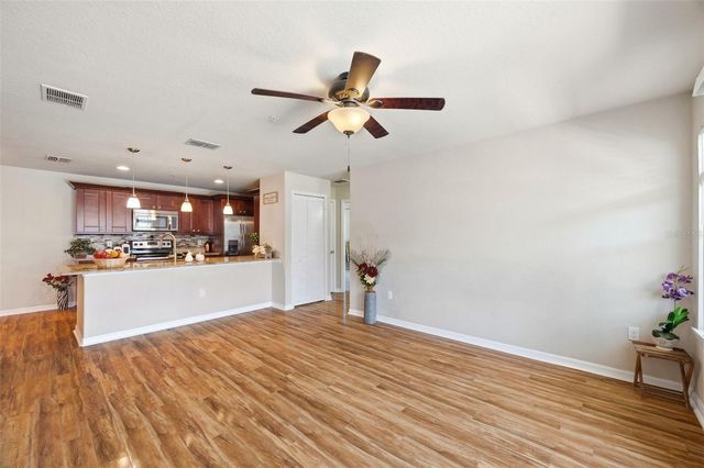 5064 ROYAL PALMS WAY 204, New Port Richey, FL 34652