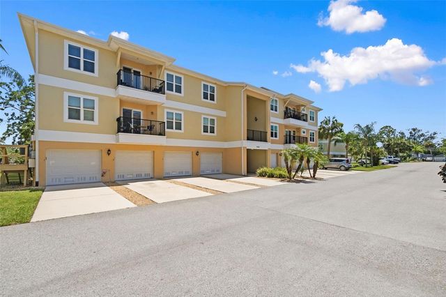 5064 ROYAL PALMS WAY 204, New Port Richey, FL 34652