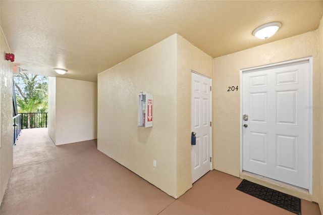 5064 ROYAL PALMS WAY 204, New Port Richey, FL 34652