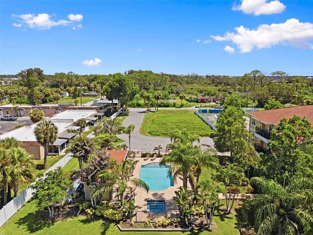 5064 ROYAL PALMS WAY 204, New Port Richey, FL 34652