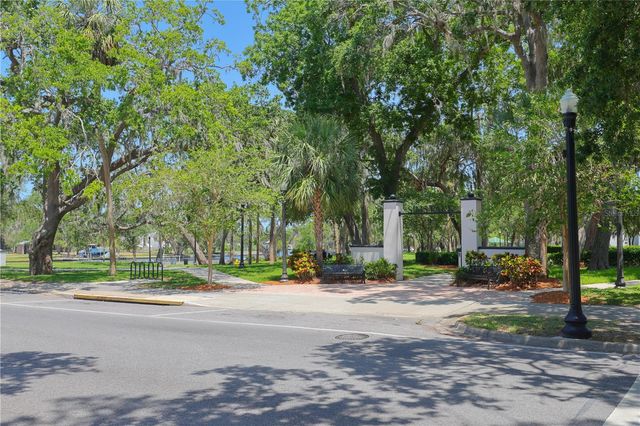 5064 ROYAL PALMS WAY 204, New Port Richey, FL 34652