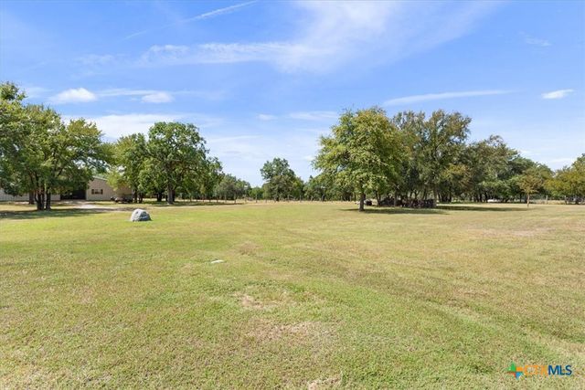 1353 Cheyenne Pass, Salado, TX 76571