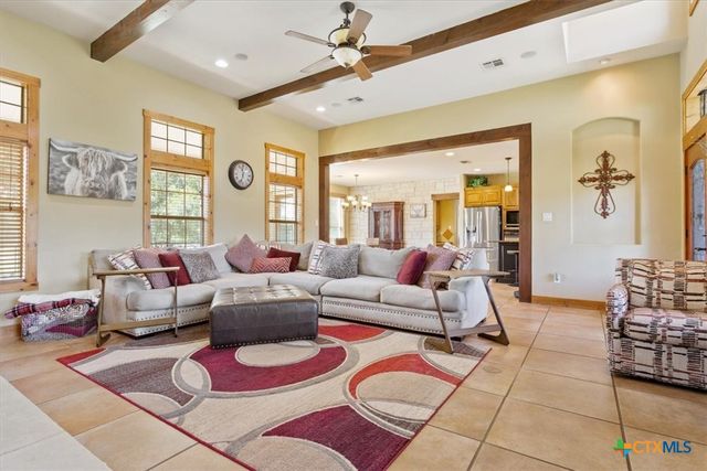 1353 Cheyenne Pass, Salado, TX 76571