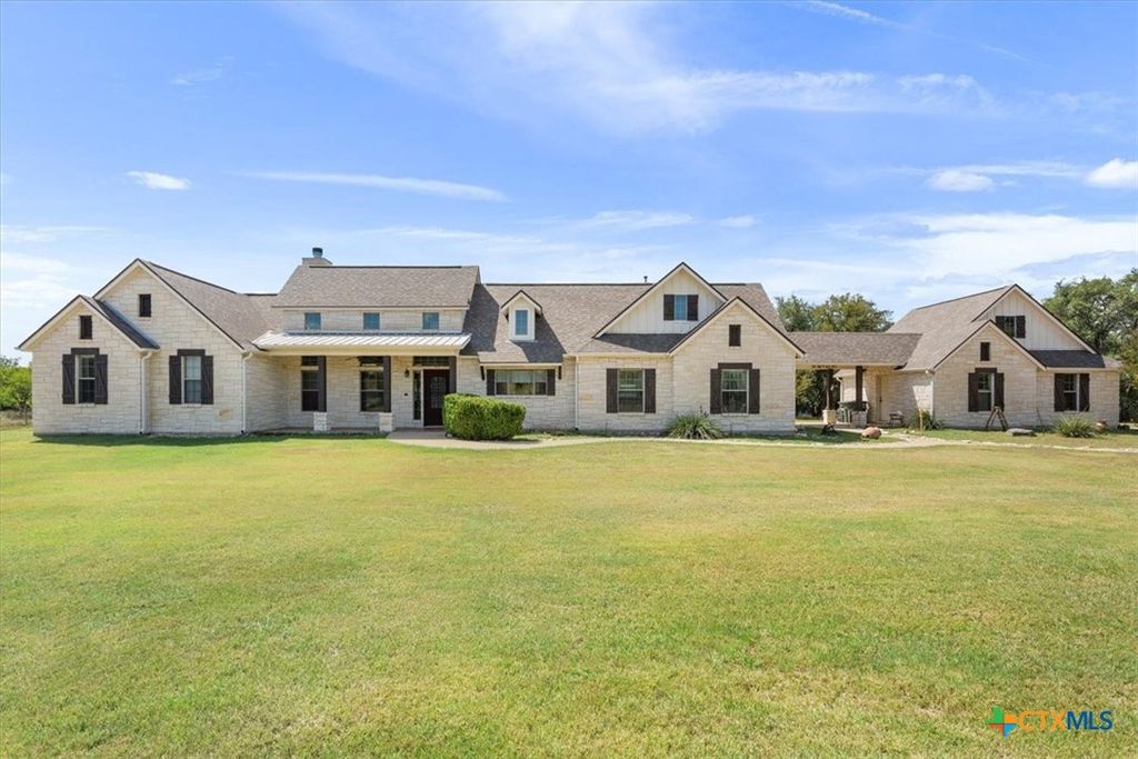 1353 Cheyenne Pass, Salado, TX 76571