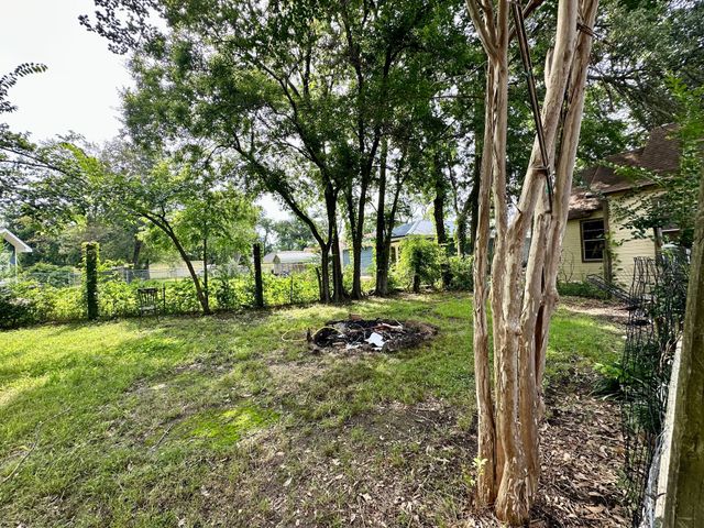 903 College Street, Sulphur Springs, TX 75482