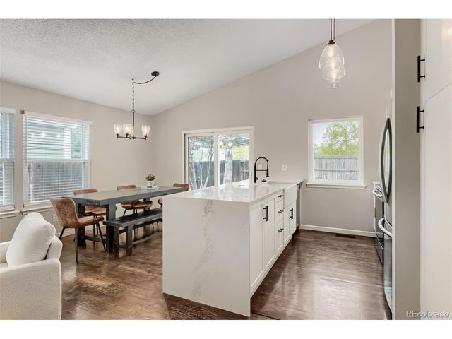 7823 S Windermere Cir, Littleton, CO 80120