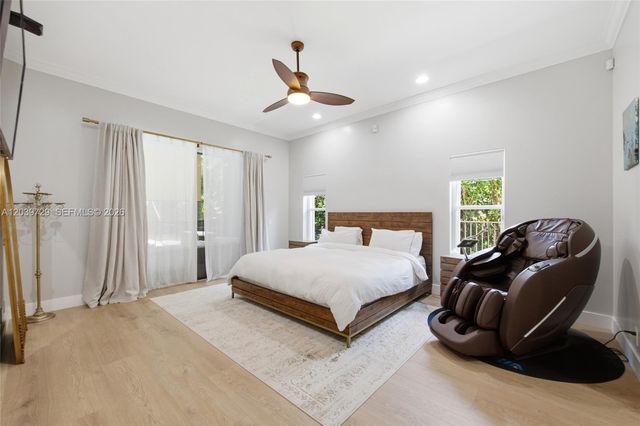 3725 Oak Ridge Lane, Weston, FL 33331