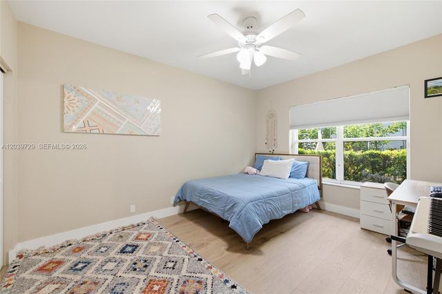 3725 Oak Ridge Lane, Weston, FL 33331