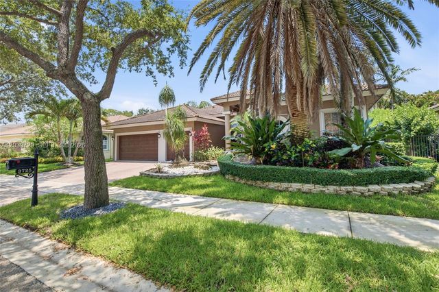 3725 Oak Ridge Lane, Weston, FL 33331