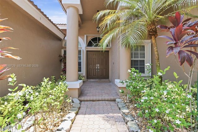 3725 Oak Ridge Lane, Weston, FL 33331