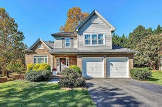 6019 Chagall DR, Roanoke, VA 24018