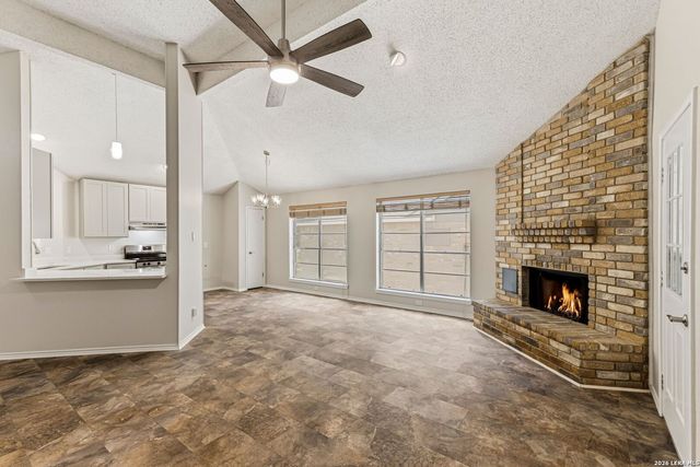 10907 Forest Farm, Live Oak, TX 78233