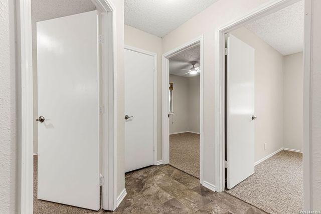 10907 Forest Farm, Live Oak, TX 78233