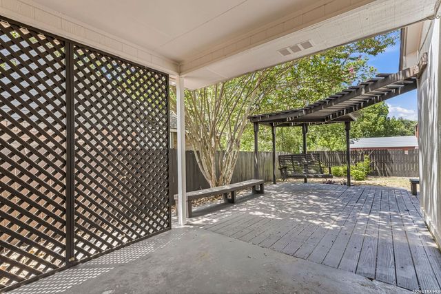 10907 Forest Farm, Live Oak, TX 78233