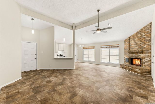 10907 Forest Farm, Live Oak, TX 78233