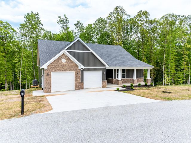 17 Red Oak Drive, Bedford, IN 47421