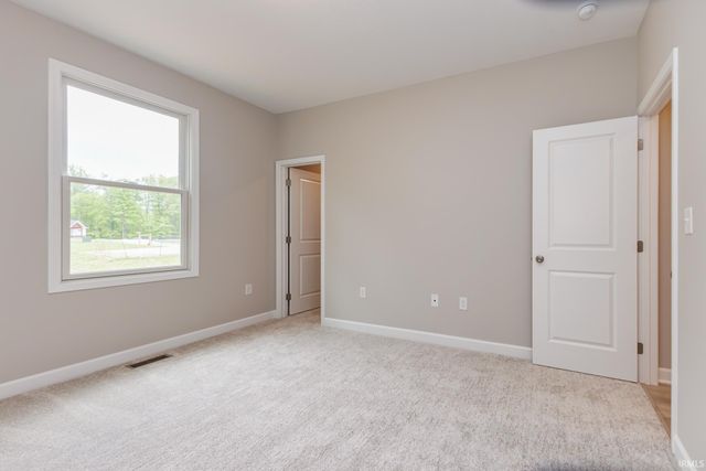 17 Red Oak Drive, Bedford, IN 47421