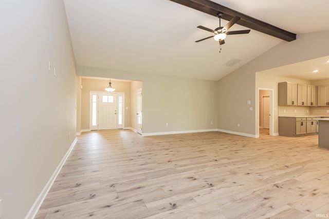 17 Red Oak Drive, Bedford, IN 47421