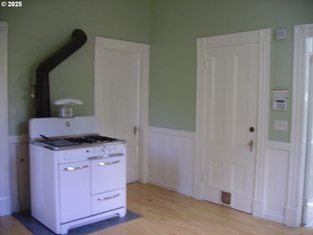 2511 Ne 57th Ave, Portland, OR 97213