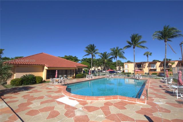 7155 Miami Lakes Dr P7, Miami Lakes, FL 33014