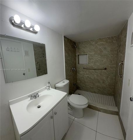 7155 Miami Lakes Dr P7, Miami Lakes, FL 33014