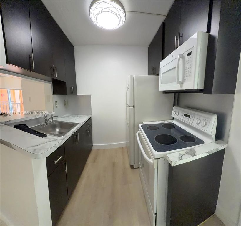 7155 Miami Lakes Dr P7, Miami Lakes, FL 33014